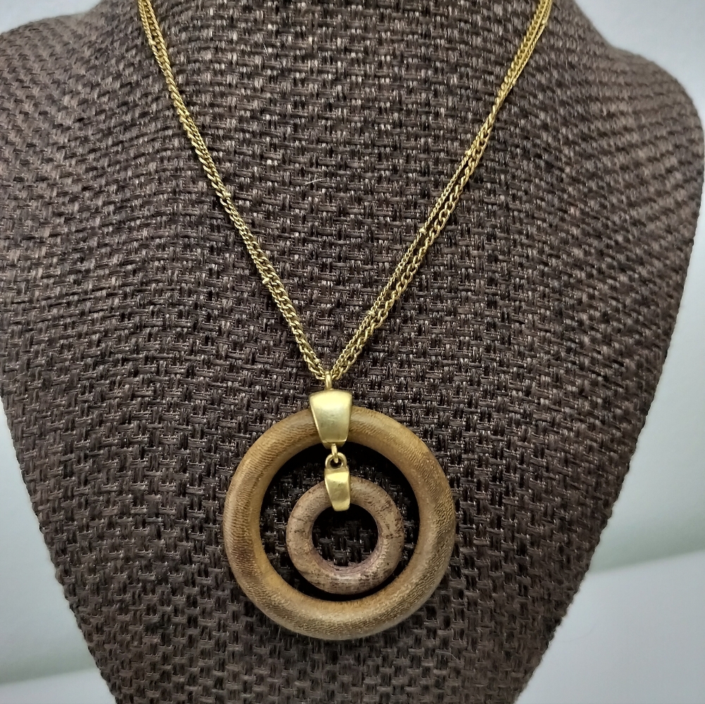 Express Round Wooden Circle Necklace